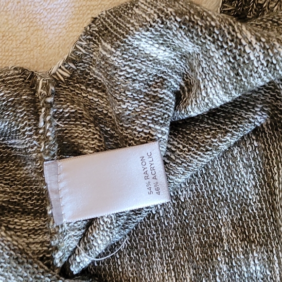 Avenue sweater - Picture 6 of 6